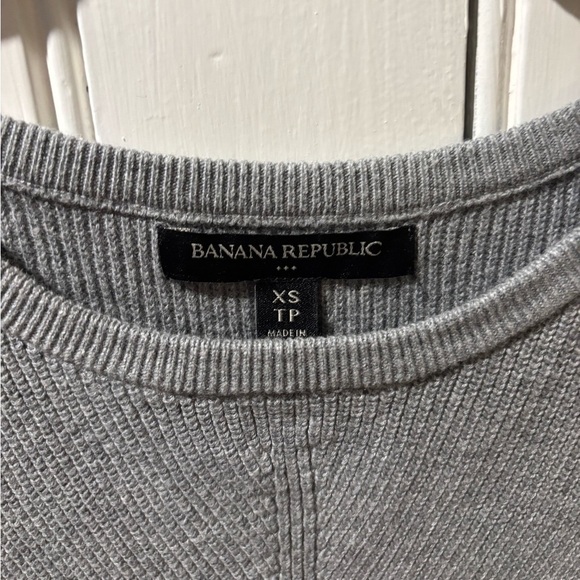 Banana Republic Knit Tank Top - Picture 2 of 3